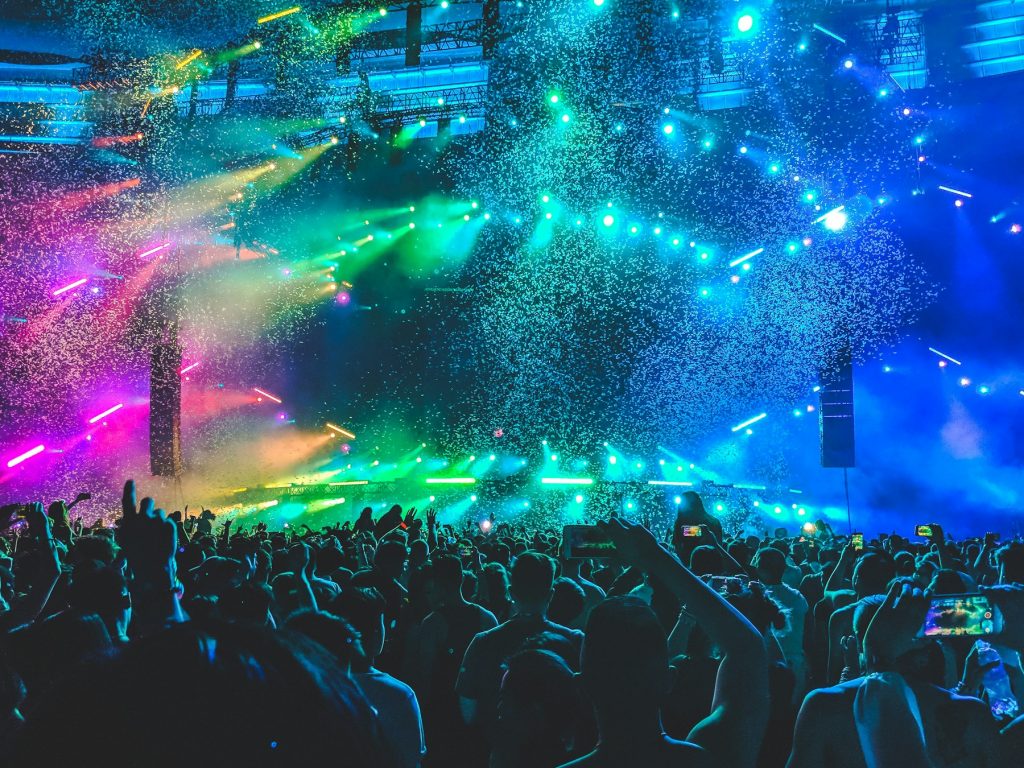 crowd-lights